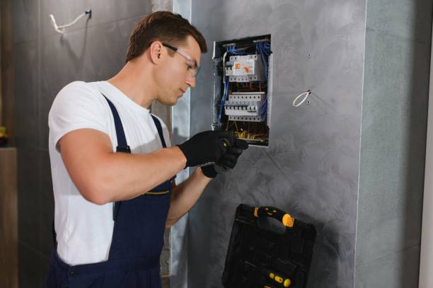 Best Licensed Electrician  in East Speer, NC